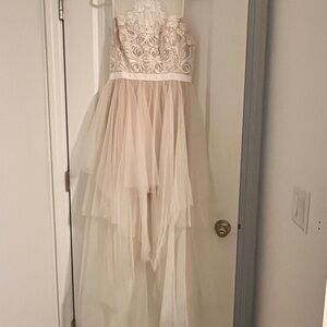 Elegant Cream Lace Dress
